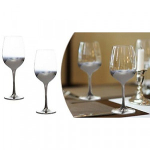 Чаши за вино с огледално столче