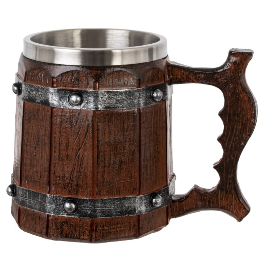 Рустик чаша за бира с дизайн на дървена бъчва и метални обръчи, изработена от полирезин