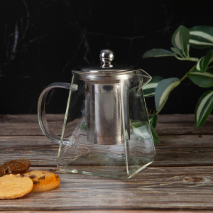 Чайник от боросиликатно стъкло за запарване