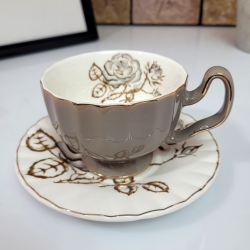 Комплект за чай Flowers Collection на ниска цена от MaxShop