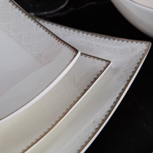 Сервиз за хранене