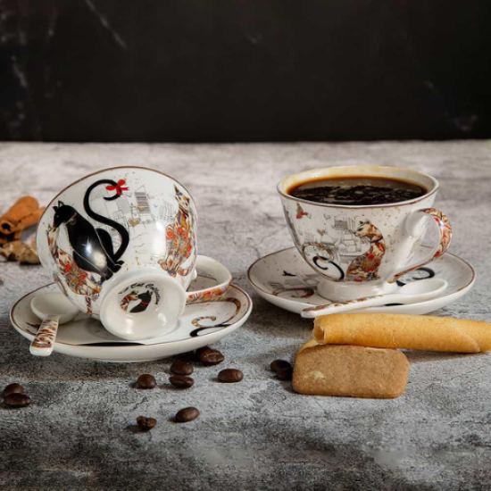 Комплект от две порцеланови чаши за кафе 90мл Cat Collection с чинийки и лъжички в подаръчна кутия