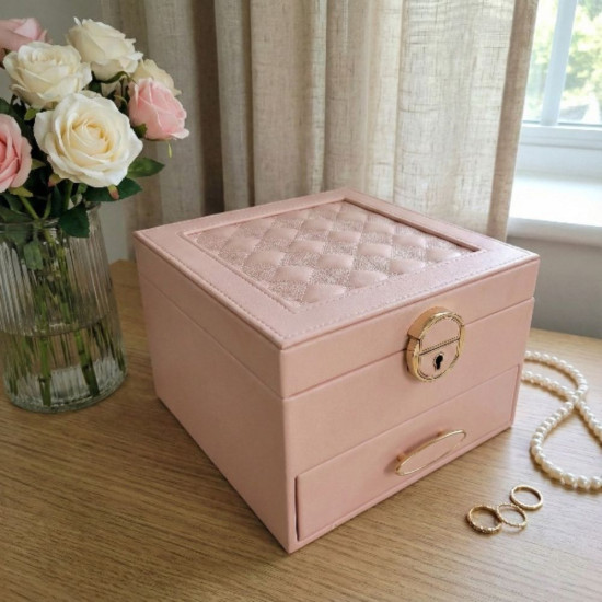 Отворена розова кутия за бижута на две нива с огледало и чекмедже
