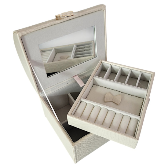 Затворена луксозна кутия от релефна еко кожа с удобна дръжка за носене