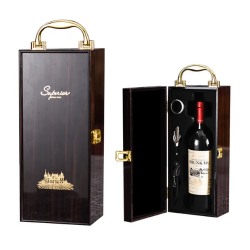 Кутия за вино с аксесоари Lux на ниска цена от MaxShop