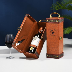Кутия за вино с тирбушон на ниска цена от Max-Shop