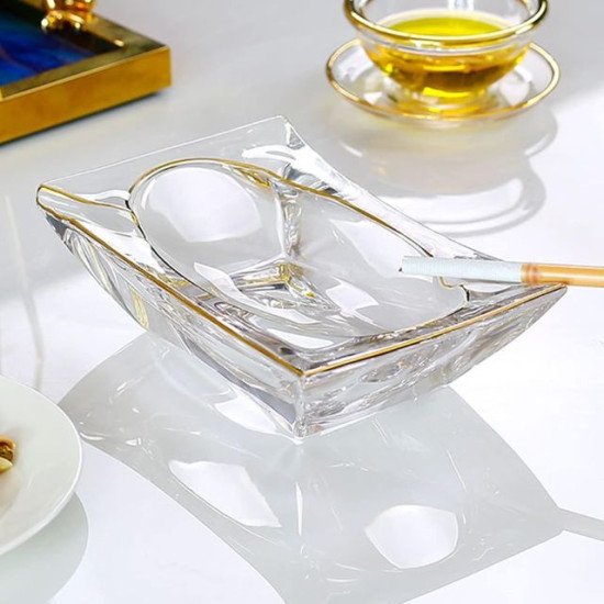 Луксозен масивен стъклен пепелник със златист кант за пури