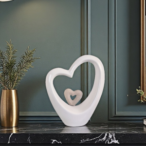 Бяла Порцеланова Статуетка Двойно Сърце