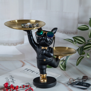 Декоративна статуетка "куче със златни подноси"