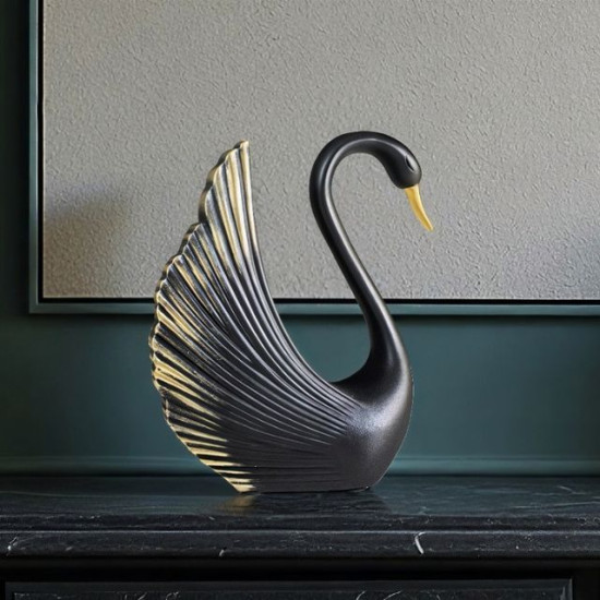 Декоративна фигура на черен лебед за контраст и лукс в стаята