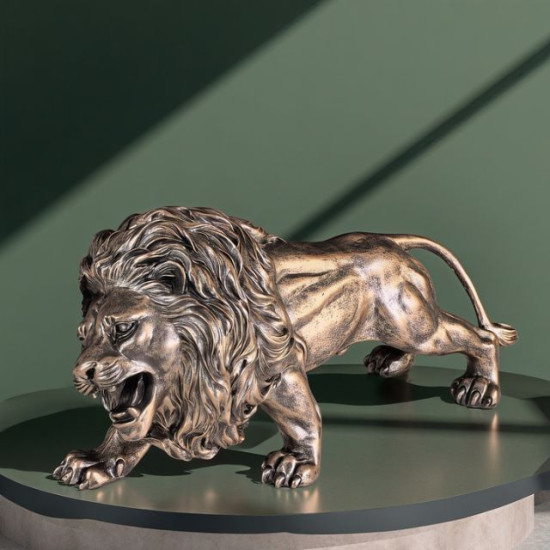 Декоративна статуетка ревящ лъв в движение от полирезин