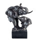 Тъмна статуетка семейство слонове от полирезин за късмет