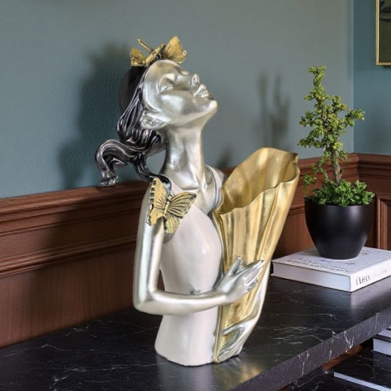 Артистична ваза статуетка момиче със сребриста кожа и златни пеперуди