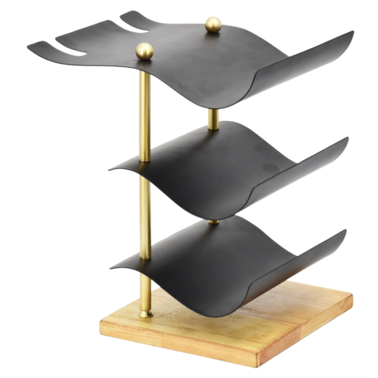 Метална поставка за 3 бутилки вино и чаши с дървена основа