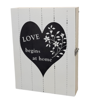 Кутия за ключове Love begins at home